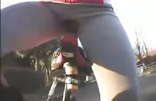 XXX بلوند با مرد سیاه هماهنگ است. عكس كون و كس
