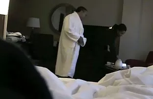 XXX دیلدو را در گربه خود دفن کنید. عكس سكسي از كون