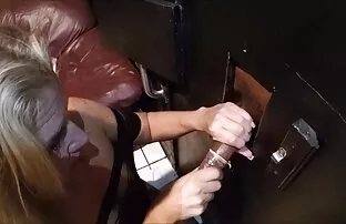 XXX مرد سیاه با سبزه بزرگ دیک عکس سکسی کوس توپل می کند.