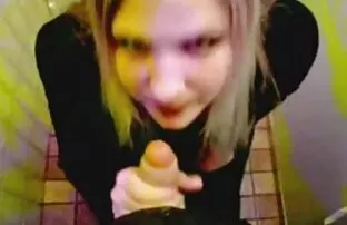XXX همراه با دمیدن. عكس كون كردن