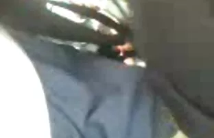 XXX بلوند چاق مرد سیاه را لزج انجمن کیرتوکون می کند.